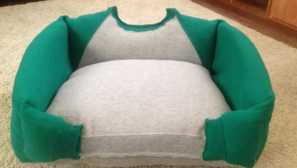 5 Идеи за удобни и стилни кучешки легла от стари неща